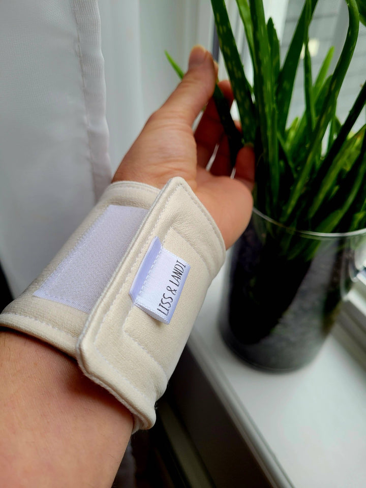 Pack for Organic Castor Oil, Wrist, Carpal Tunnel, Arthritis - Curated Joy | Natural Home