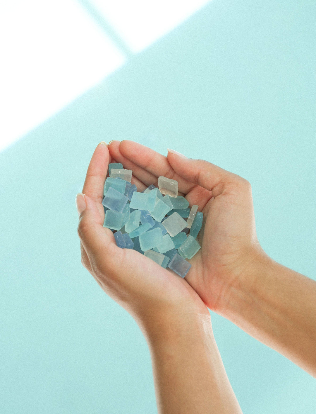 Sealuxe - Aqua Beach Glass / Sea Glass Soap