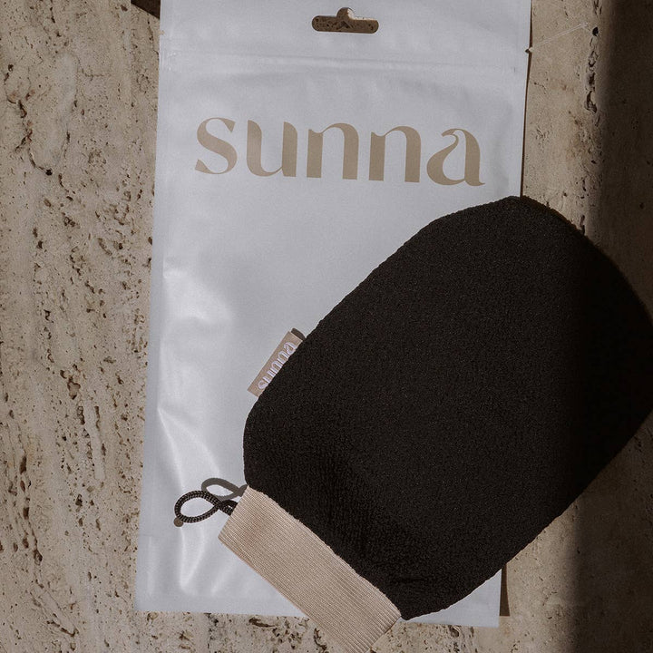 Sunna Tan Deep Exfoliating Mitt - Curated Joy | Natural Home